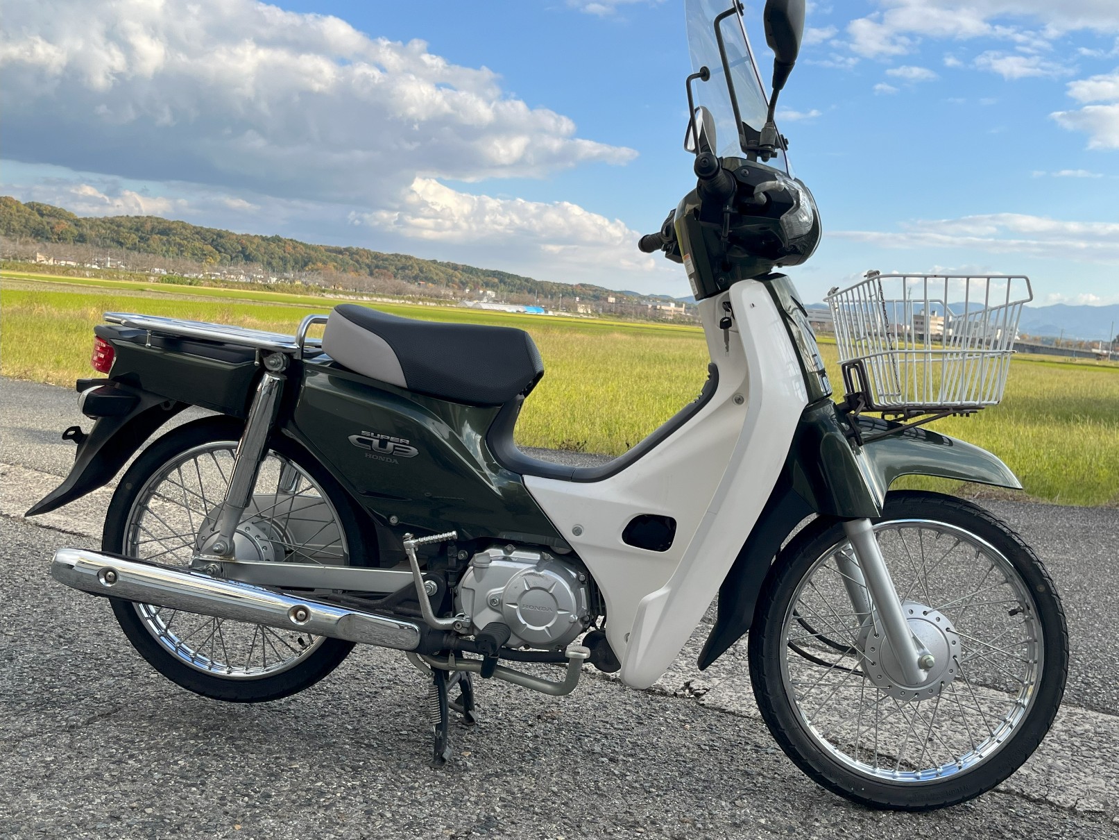 中古車在庫情報 - 兵庫県三田市のバイクショップ オートショップＫＯＵＫＳ（コークス）のホームページ  元モトクロス国際Ｂ級ライダーの店長がお遊びからメンテまでばっちりフォロー♪