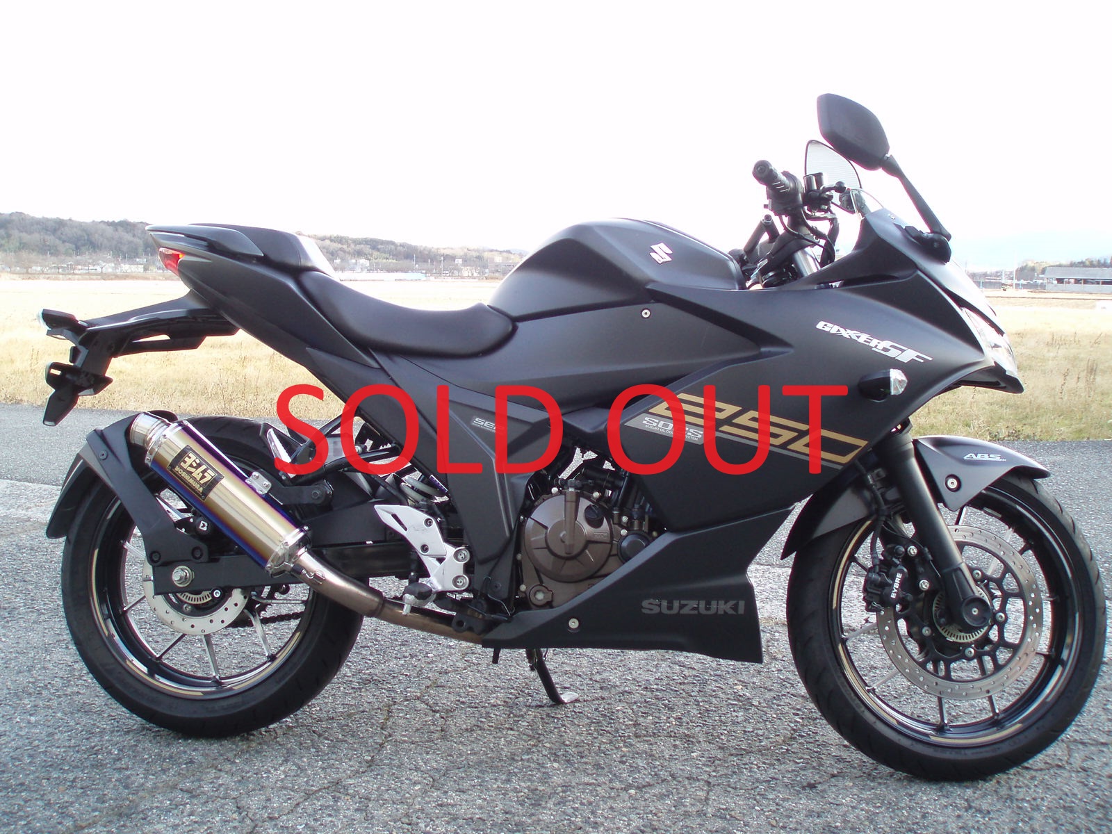 ’２２ジクサーＳＦ２５０　４サイクルインジェクション　ワンオーナー車　ＳＯＬＤ　ＯＵＴ