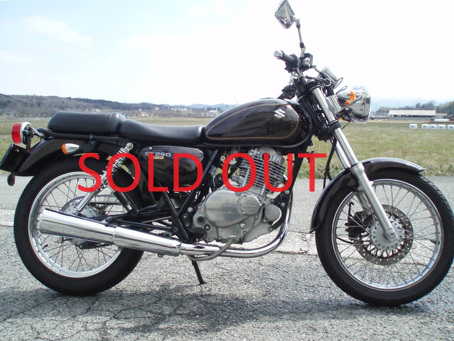 ’１６ＳＴ２５０　Ｅｔｙｐｅ　４サイクルインジェクション　ワンオーナー車　ＳＯＬＤ　ＯＵＴ